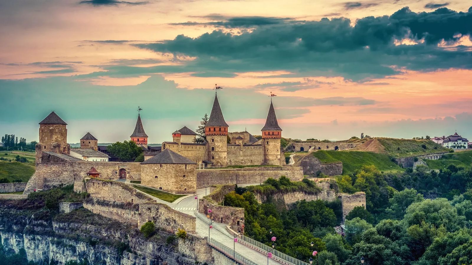 Кам'янець, Хотин, Маліївці Кам'янець, Хотин, Маліївці