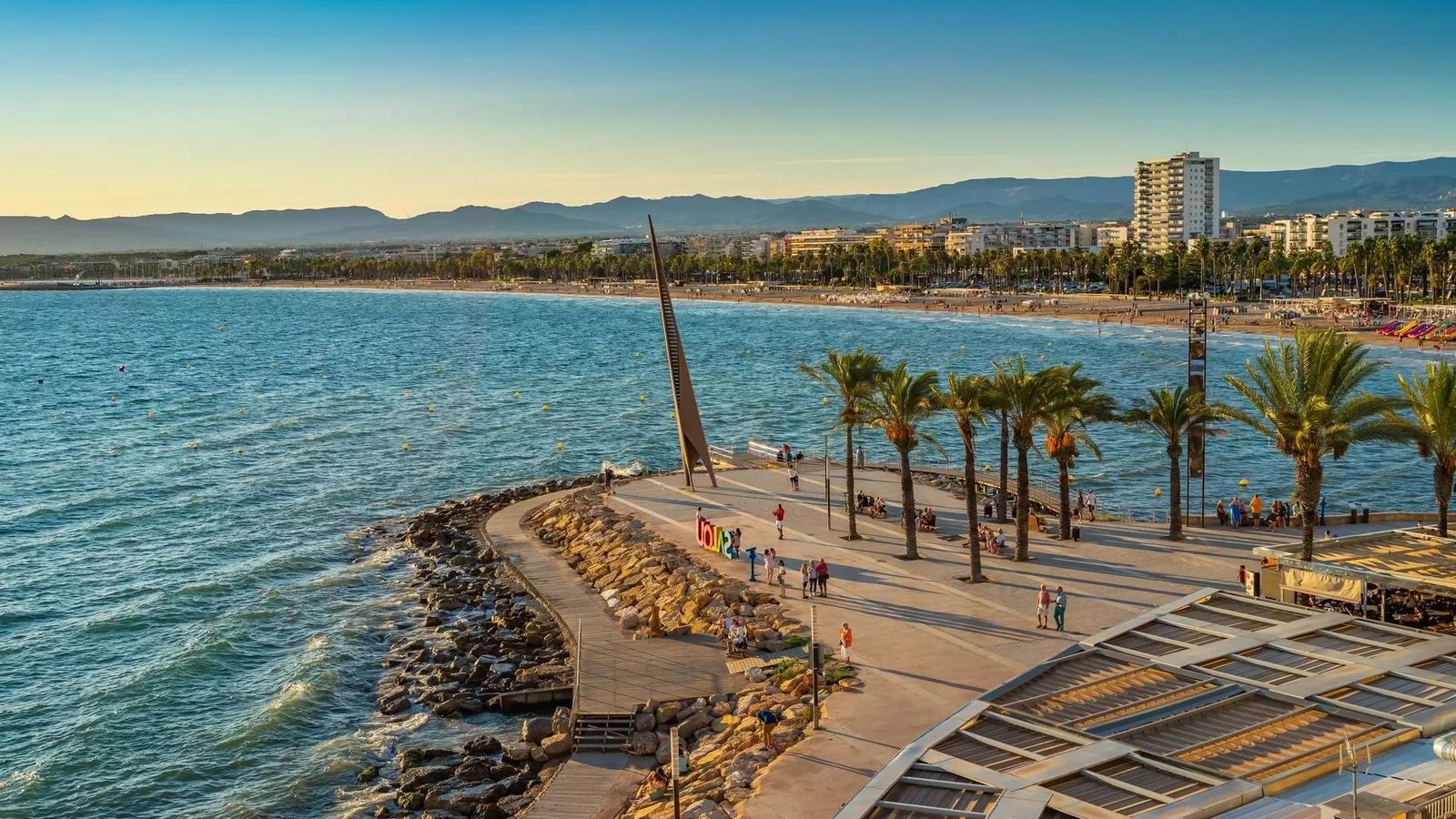 6 НОЧЕЙ. СНІДАНКИ ВКЛЮЧЕНО