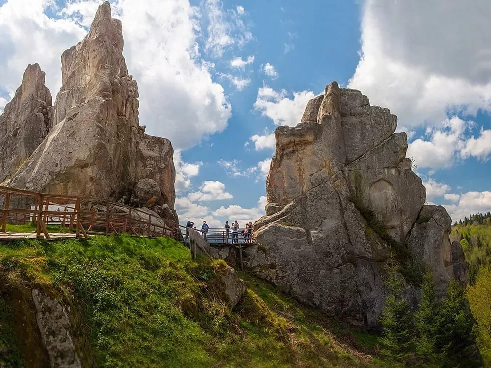 Вершини гір Трускавець та Львів Вершини гір Трускавець та Львів