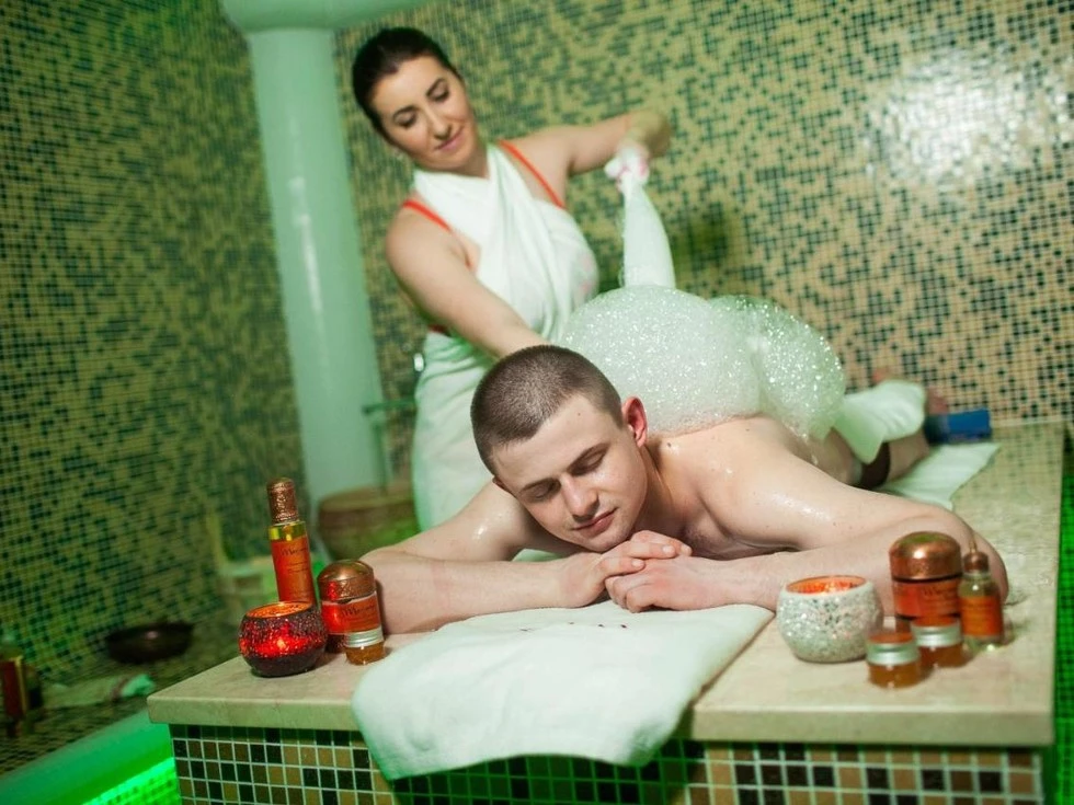 travel program image