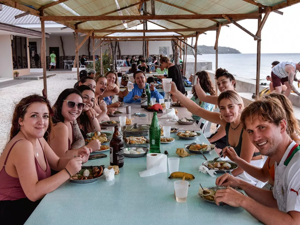 travel program image