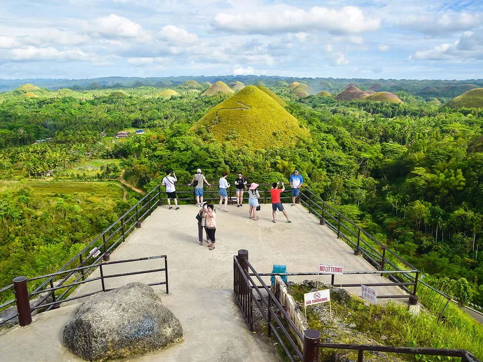 travel program image