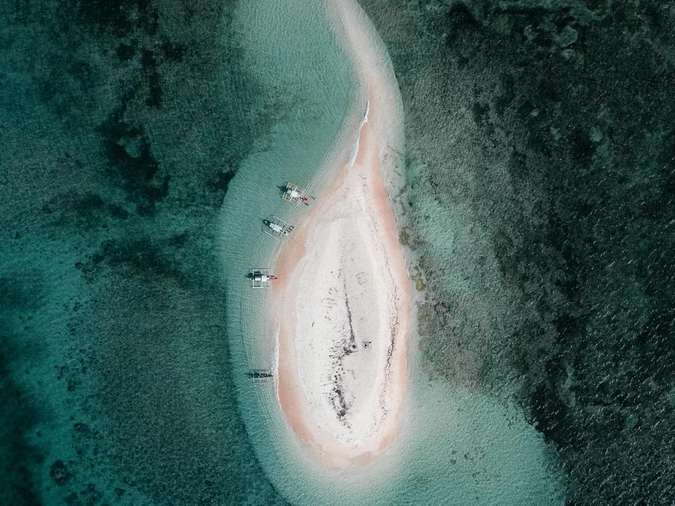travel program image