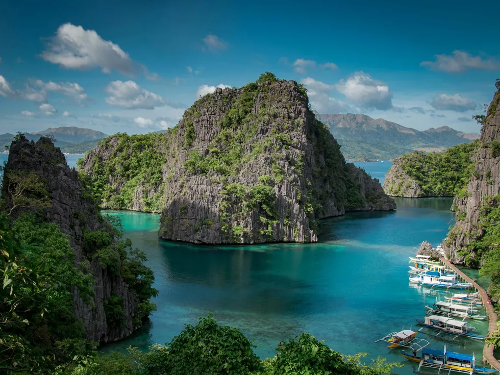 travel program image