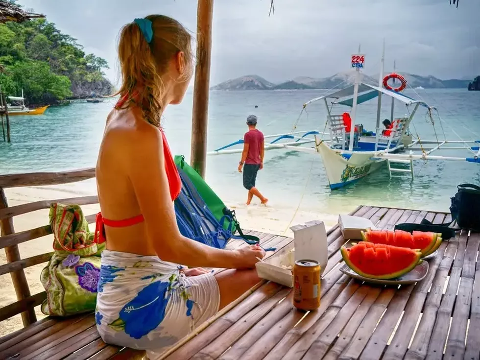 travel program image