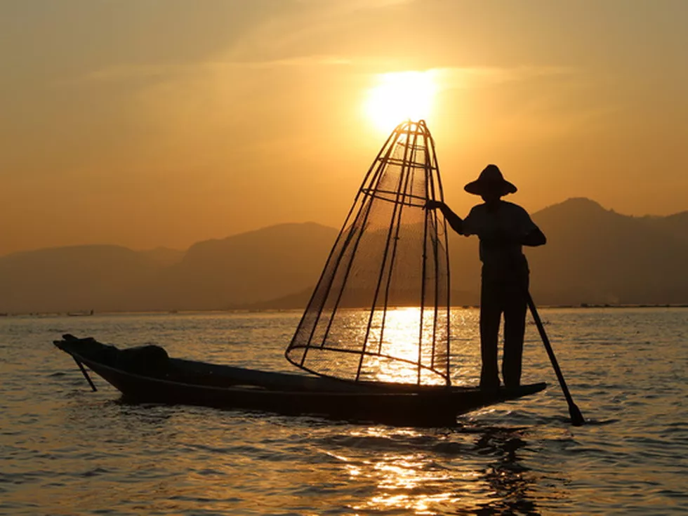 travel program image