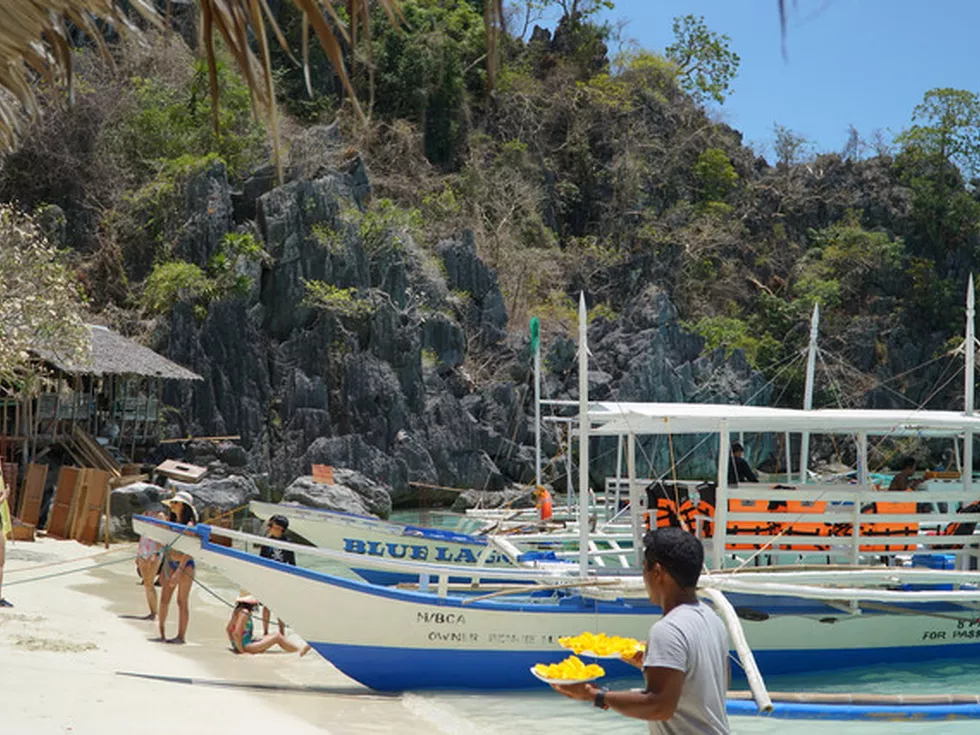 travel program image