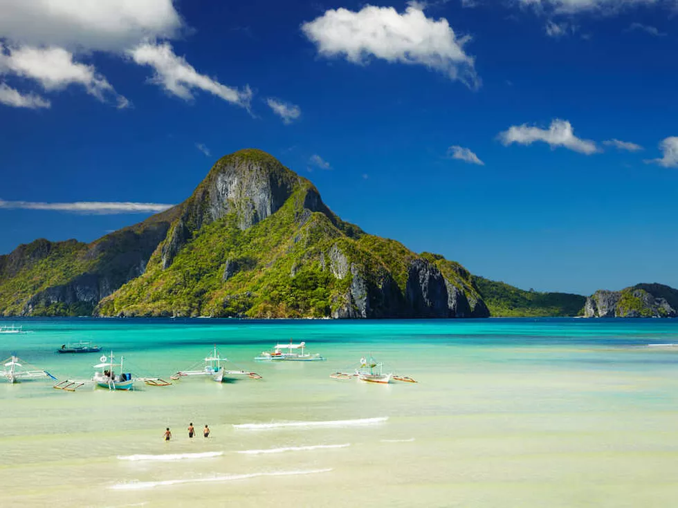 travel program image