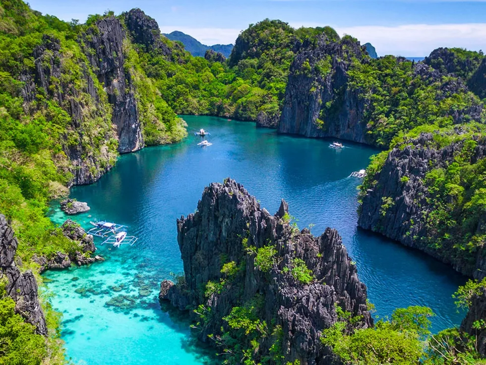 travel program image