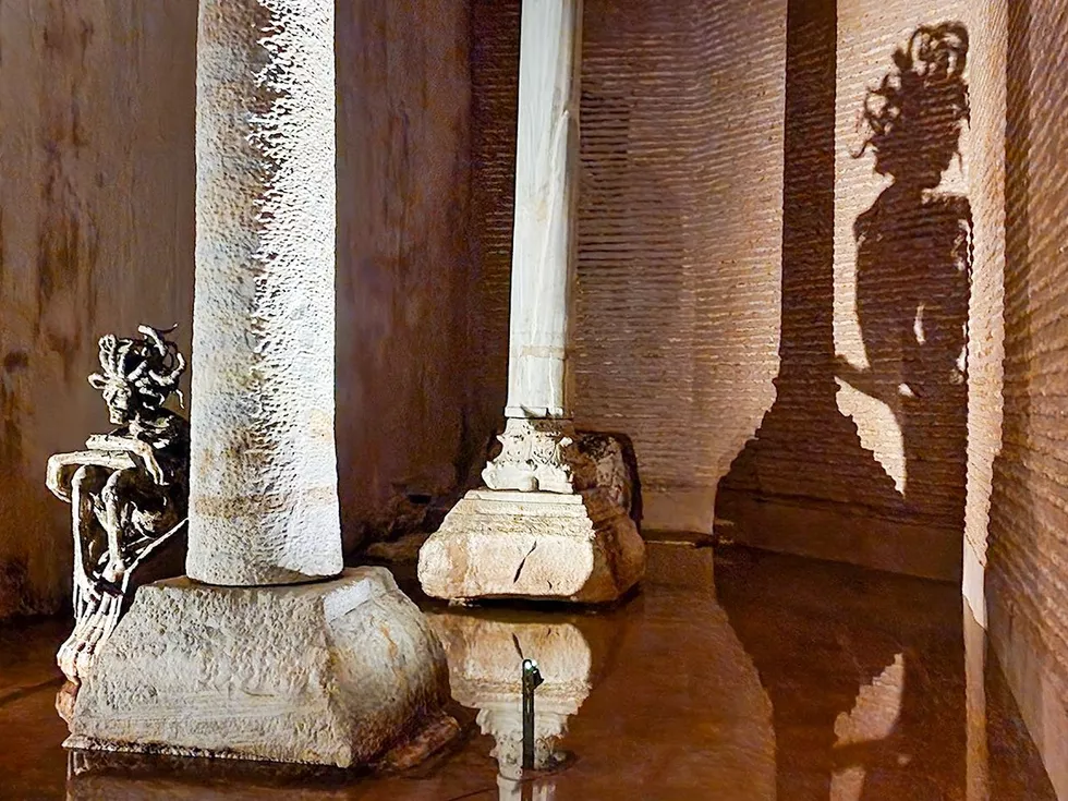 travel program image