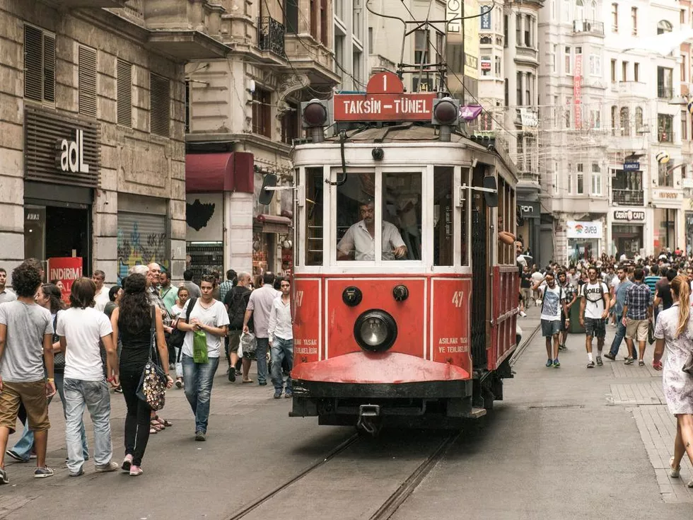travel program image