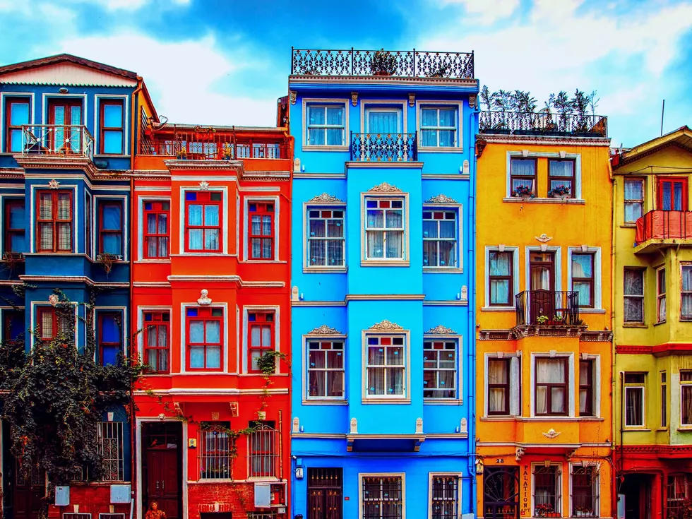 travel program image