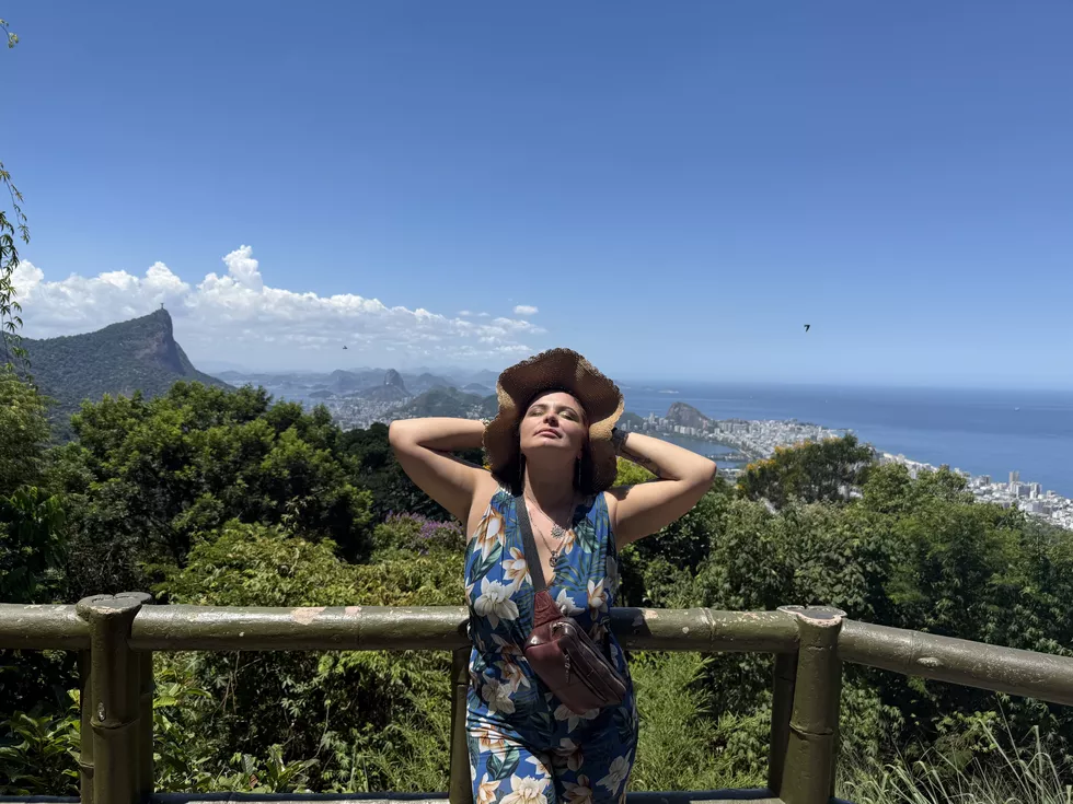 travel program image