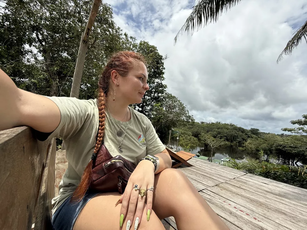 travel program image