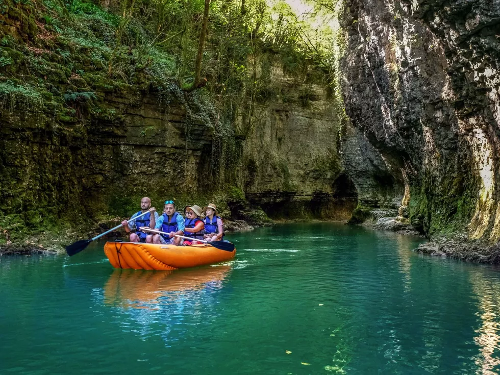 travel program image