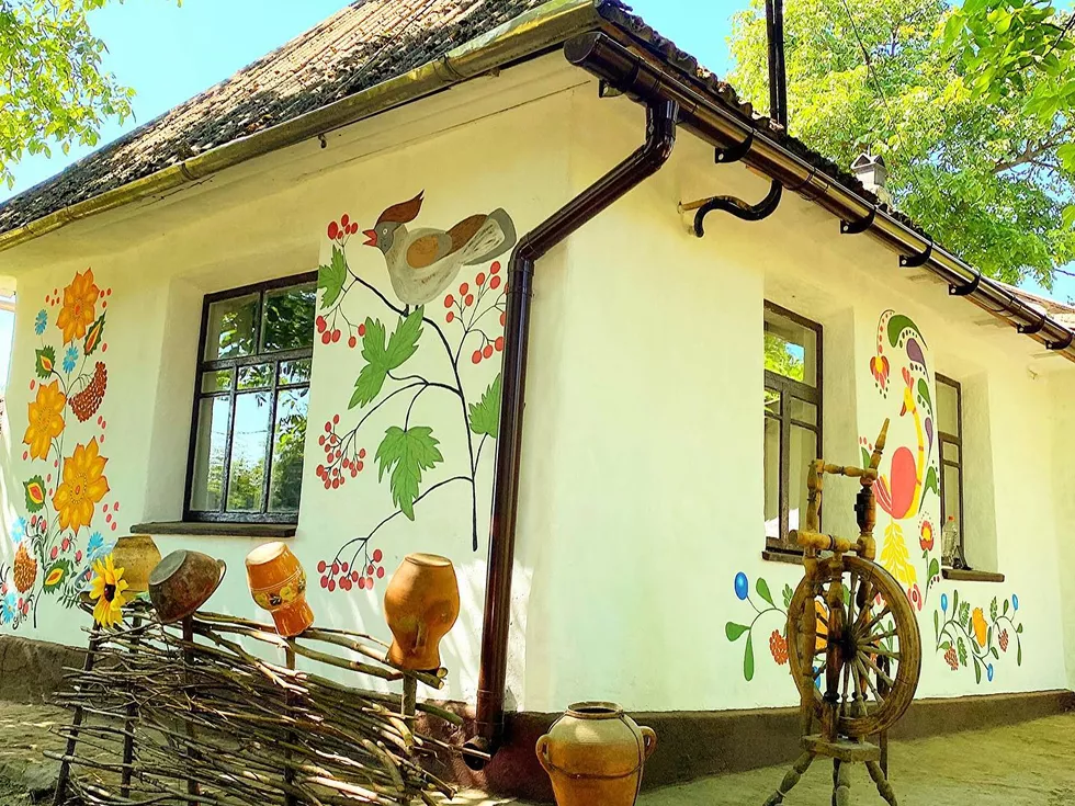 travel program image