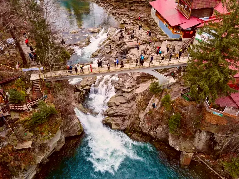 travel program image