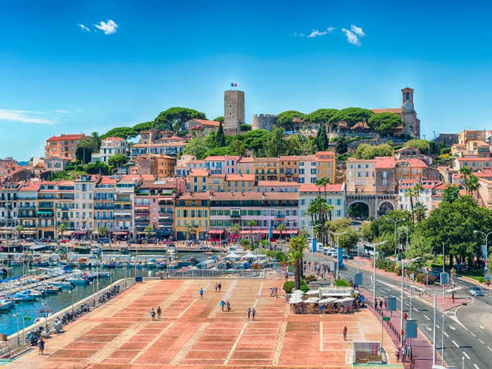 travel program image