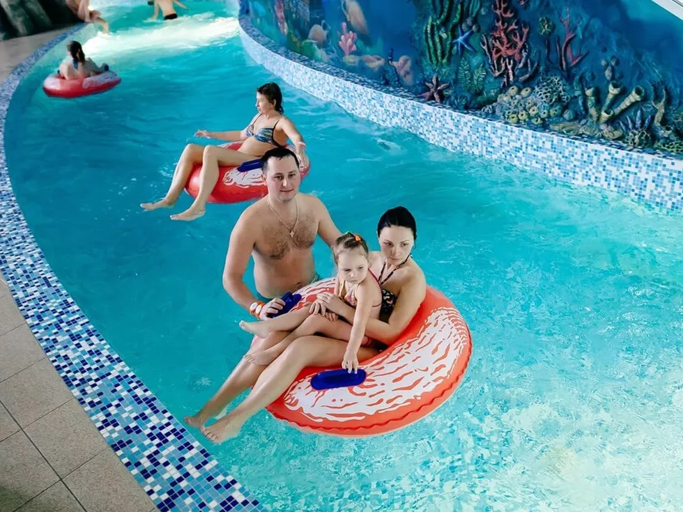 travel program image