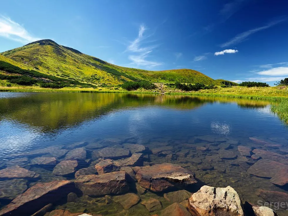 travel program image