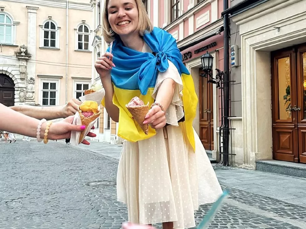 travel program image