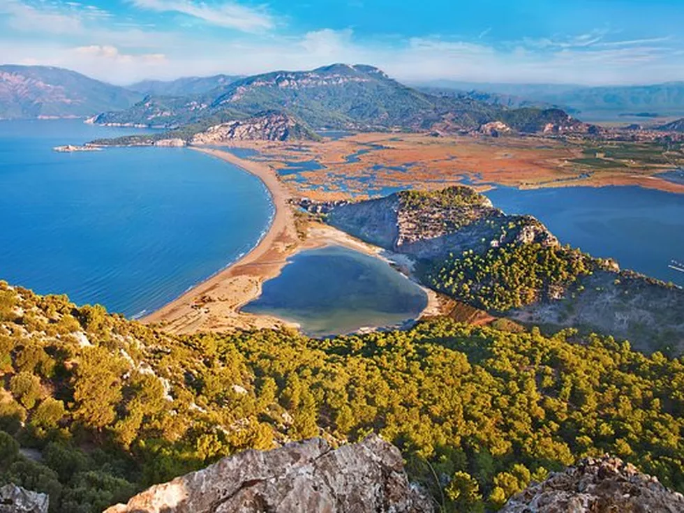 travel program image