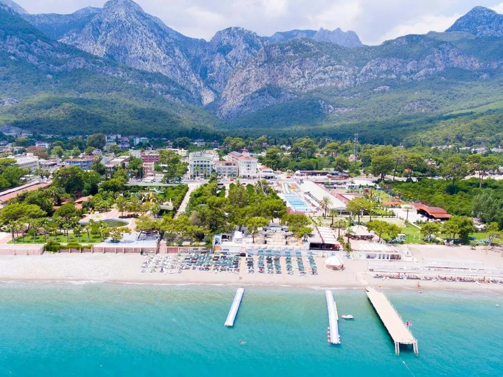 travel program image