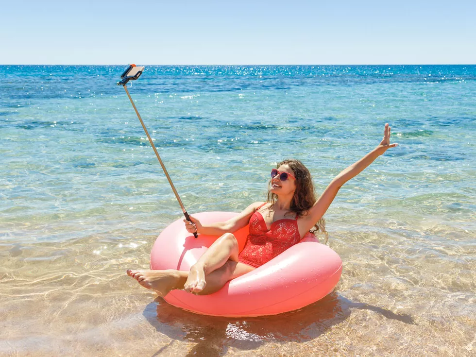 travel program image