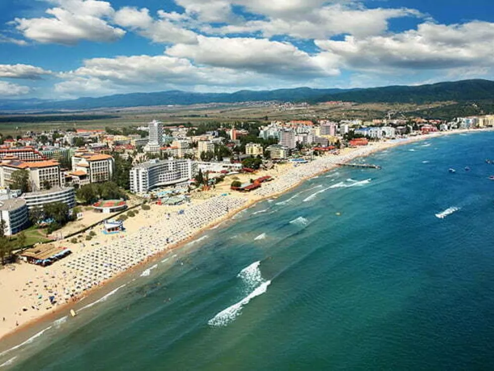 travel program image