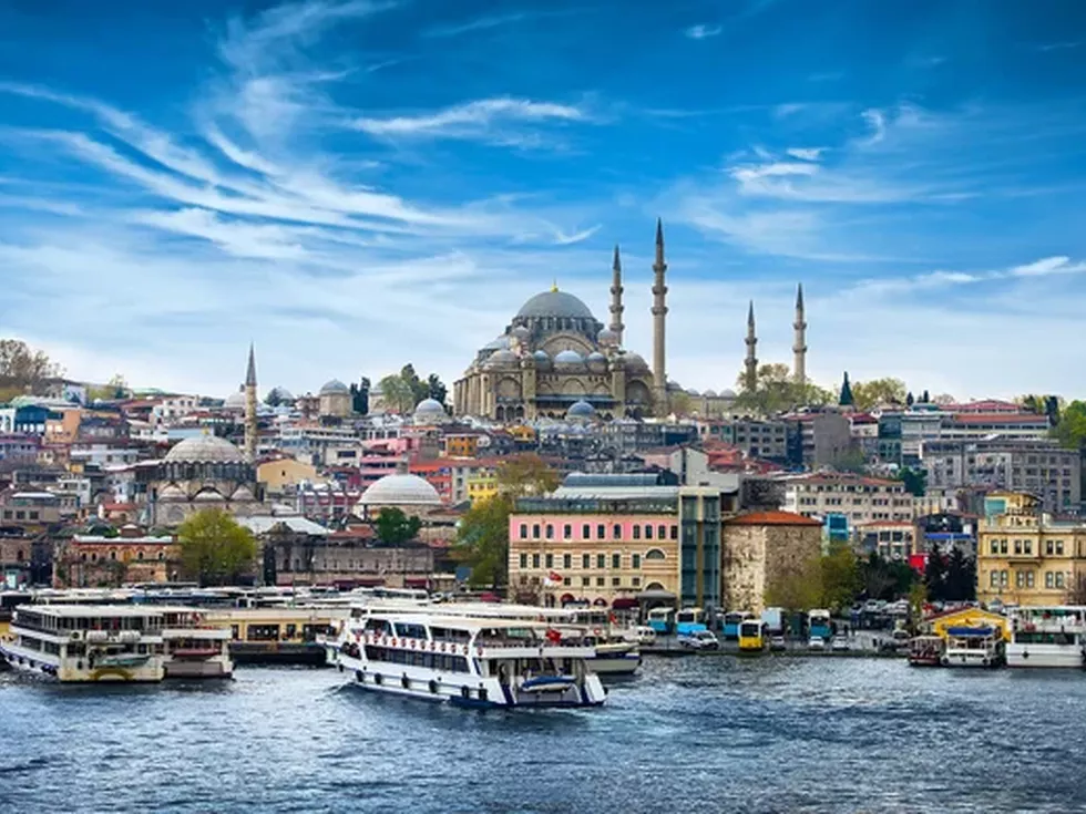 travel program image