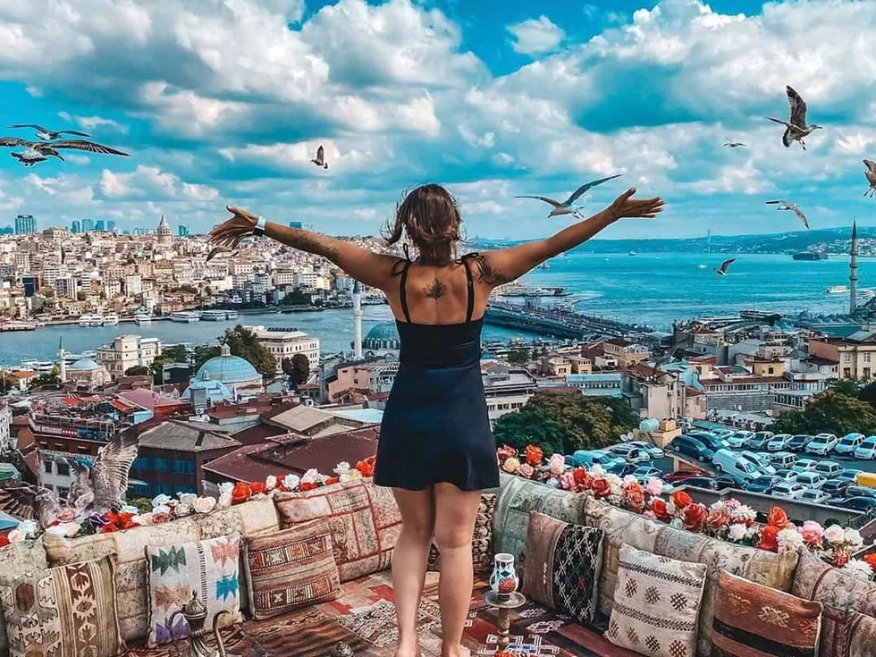 travel program image