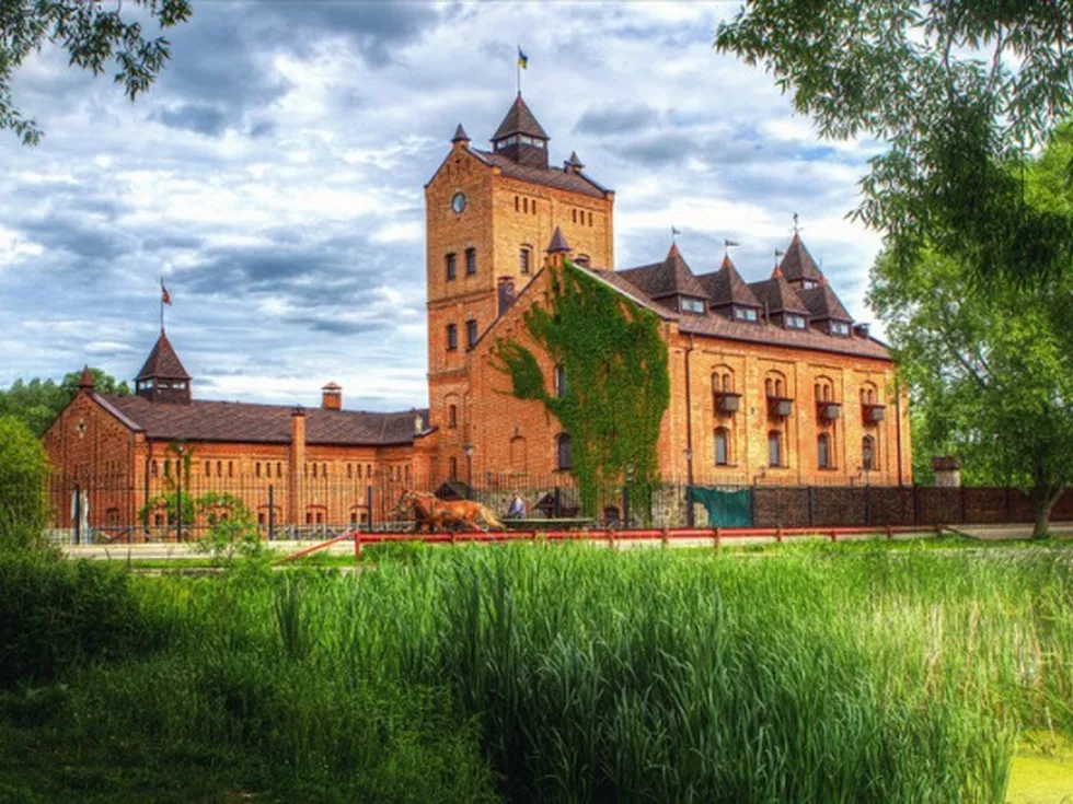 travel program image