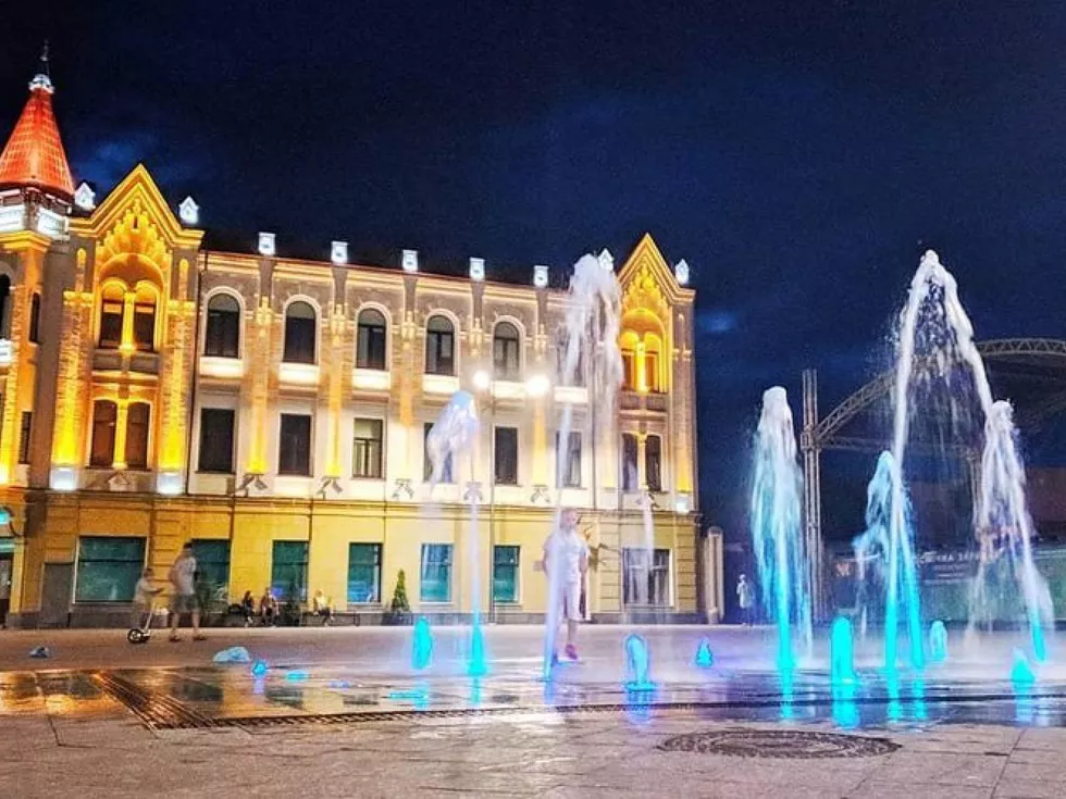 travel program image