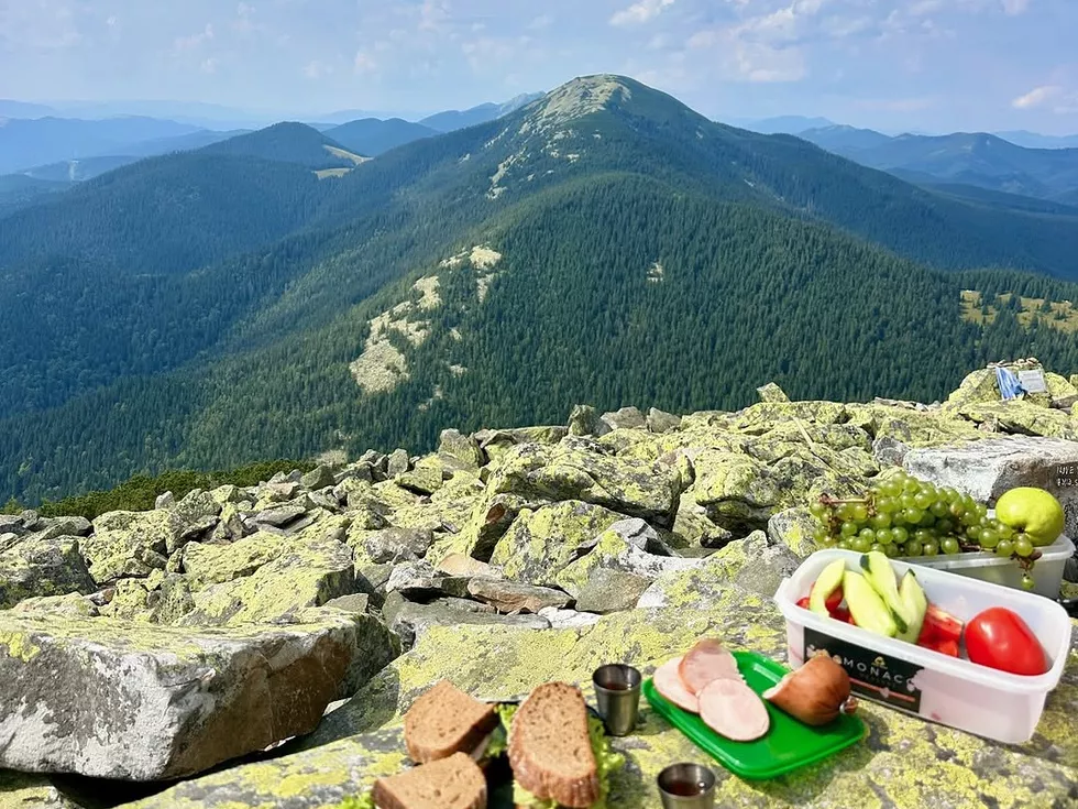 travel program image