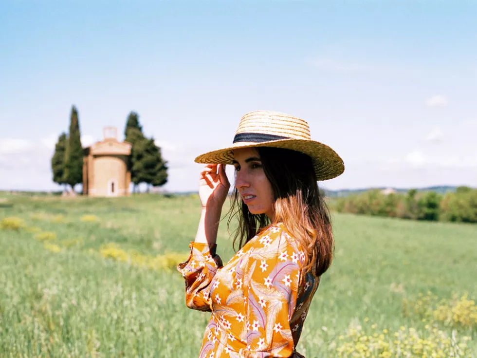 travel program image