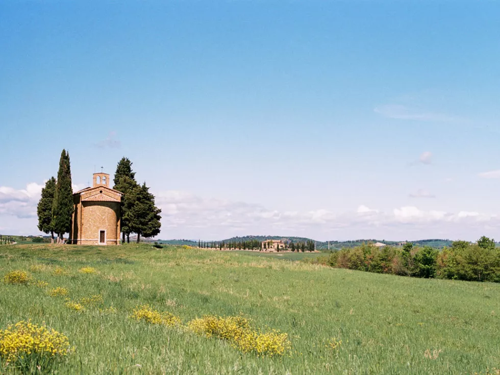travel program image