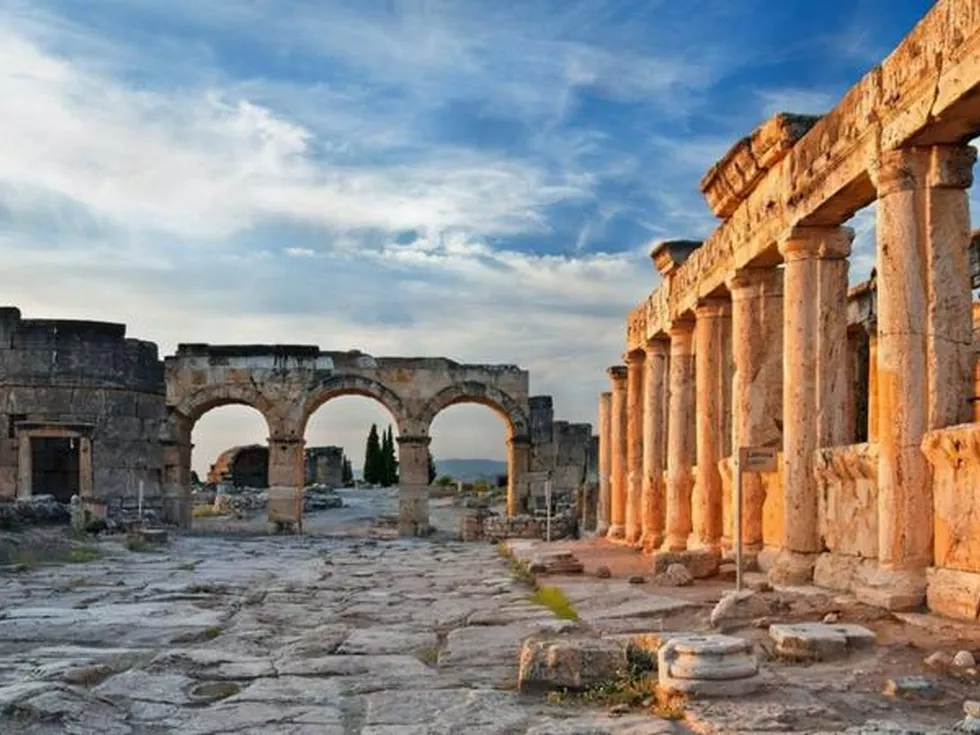 travel program image
