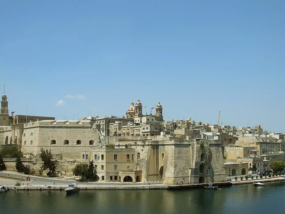 travel program image