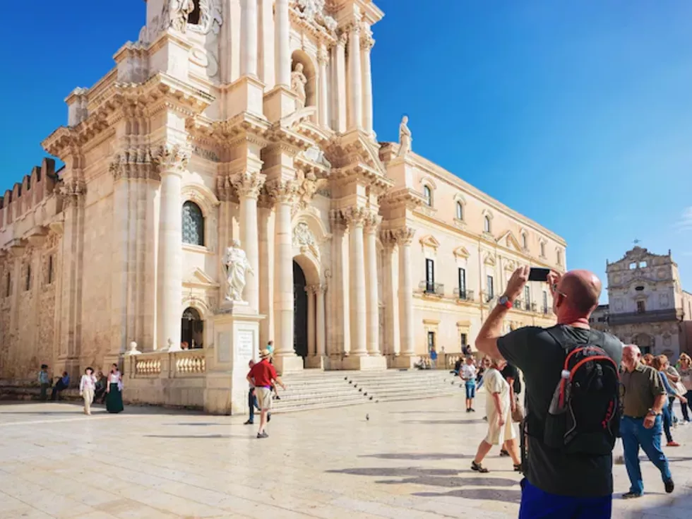 travel program image