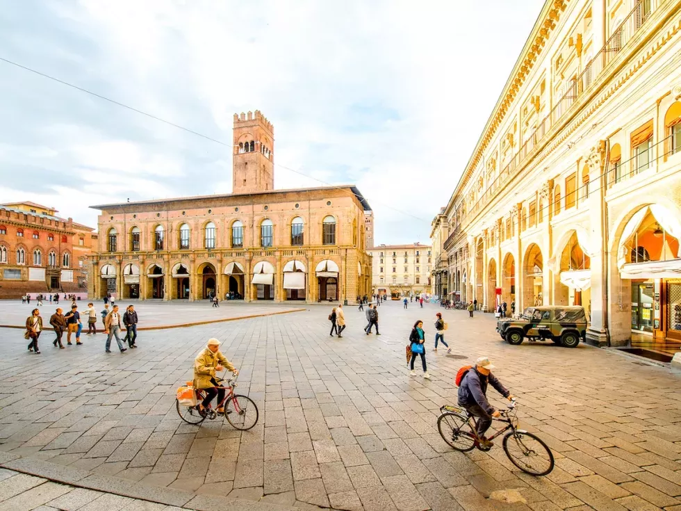 travel program image