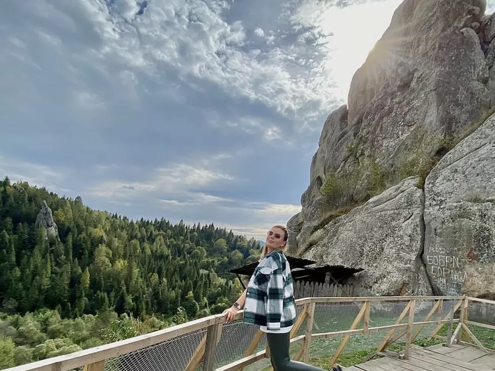 travel program image