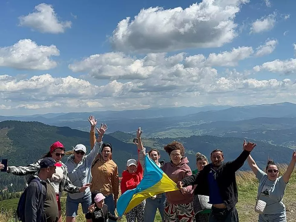 travel program image