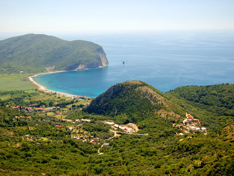 travel program image