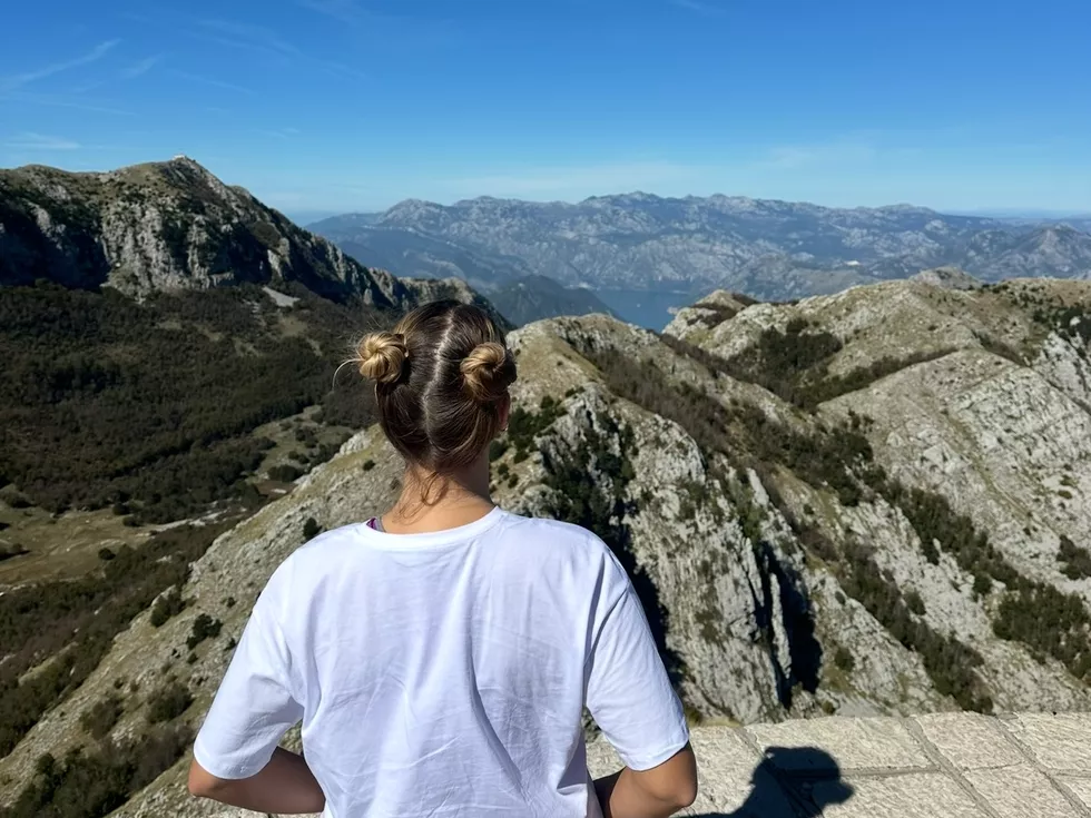 travel program image