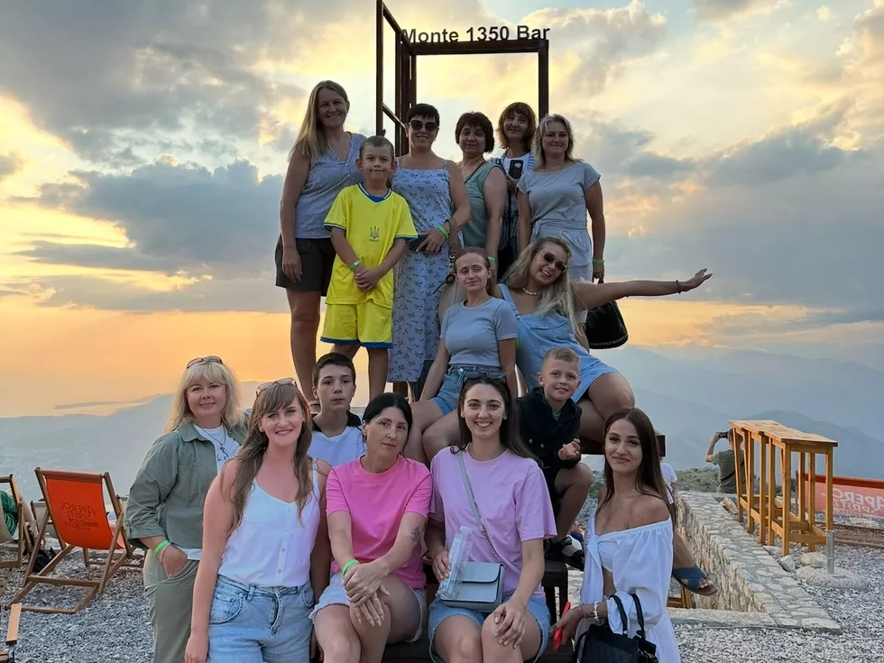 travel program image