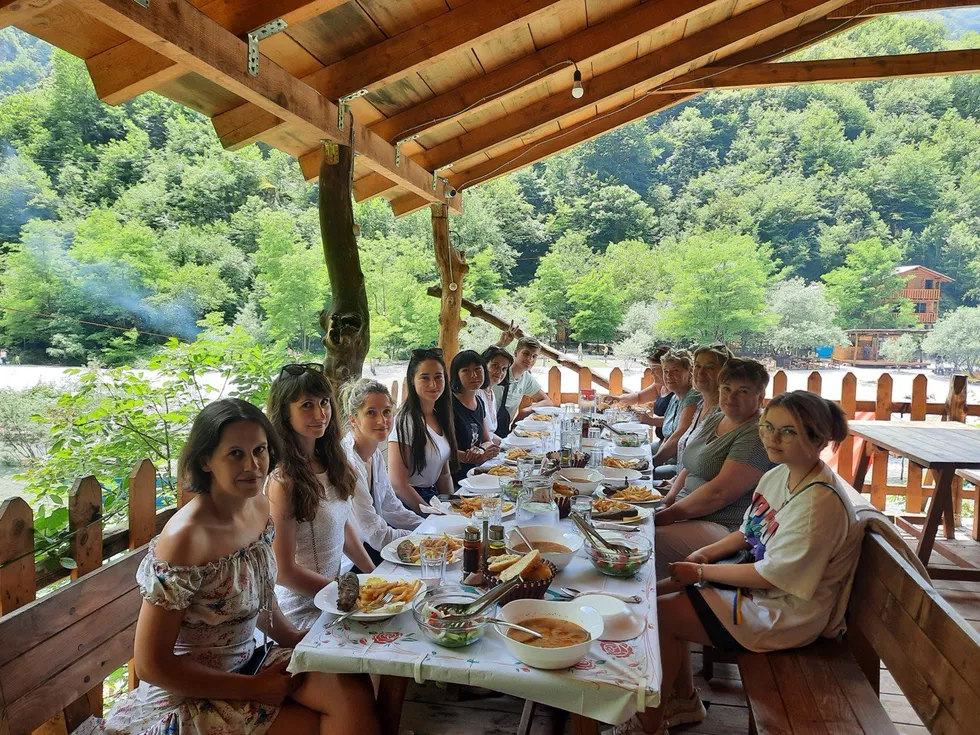 travel program image
