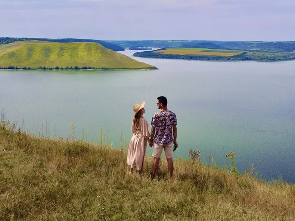 travel program image