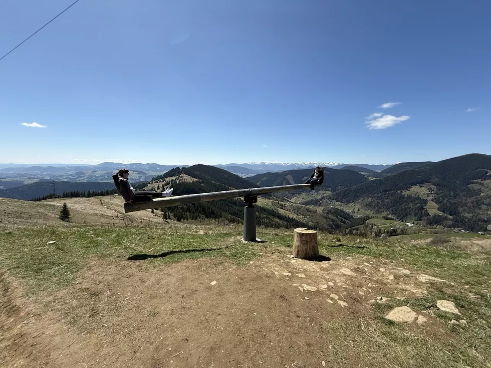 travel program image