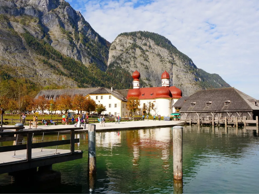 travel program image