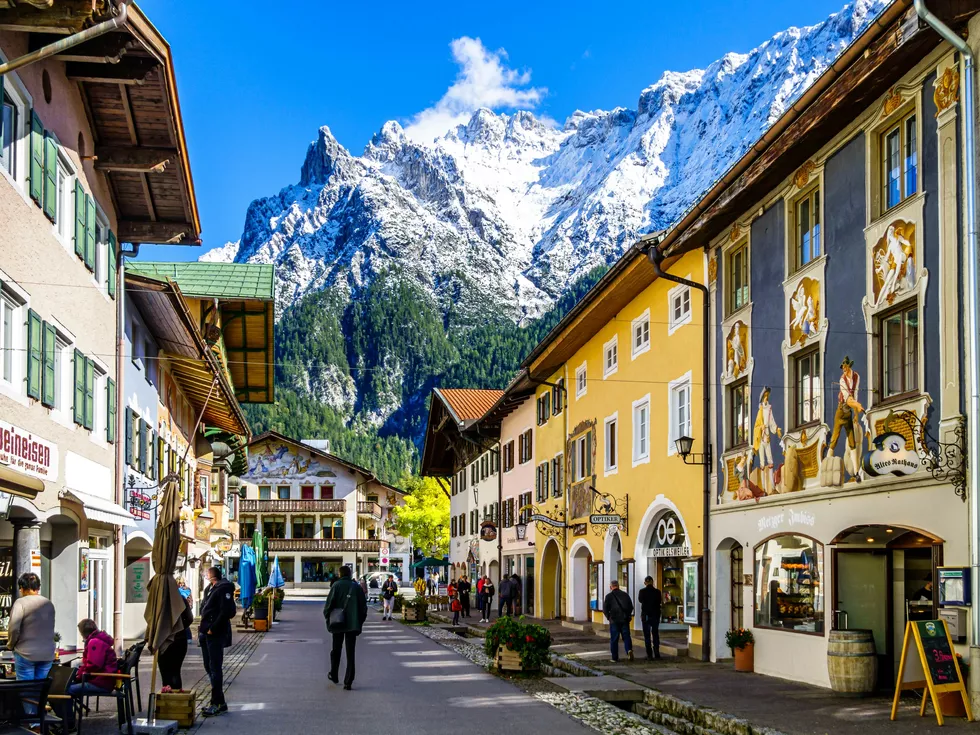 travel program image